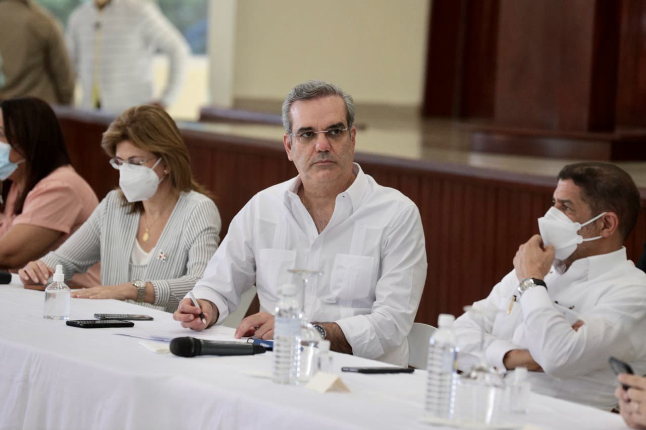 Abinader encabezará este martes en Barahona Consejo de Ministros y ...